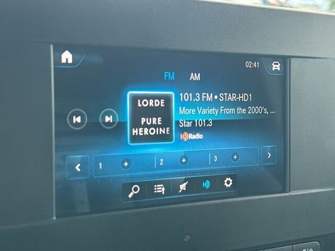 Used 2024 Mercedes-Benz Sprinter 2500 image 21