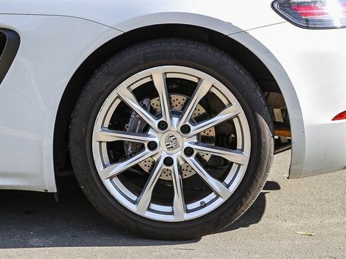 Used 2019 Porsche 718 Boxster image 14