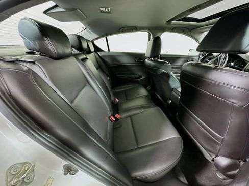 Used 2018 Acura ILX image 28