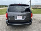 Used 2017 Dodge Grand Caravan SXT image 4