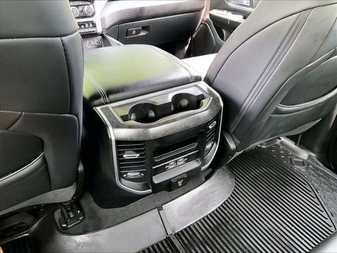 Used 2022 RAM 1500 Big Horn AWD/4WD image 28