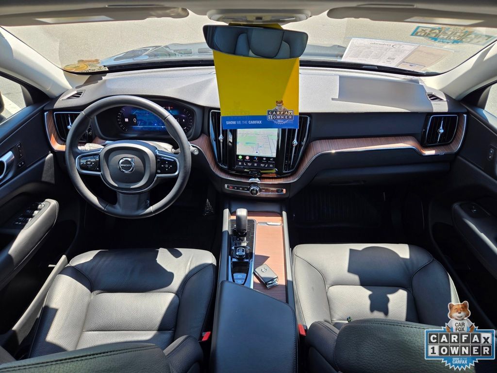 Used 2024 Volvo XC60 B5 Plus AWD/4WD image 43