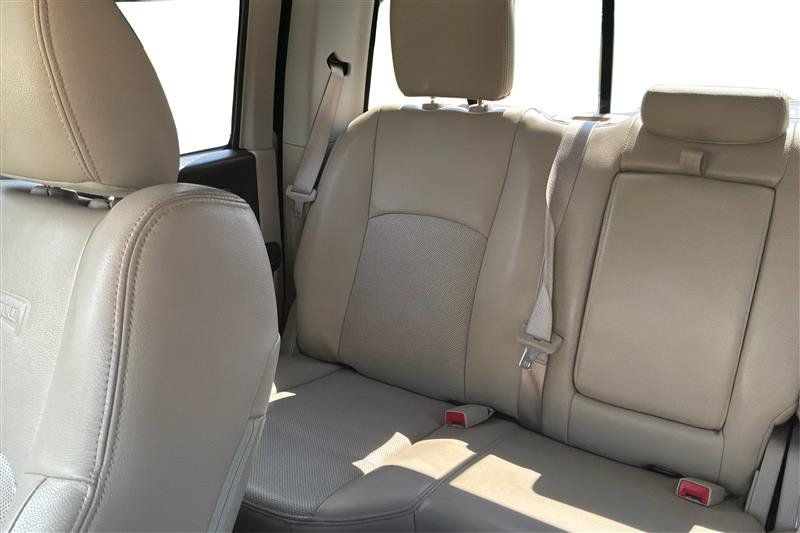 Used 2016 RAM 1500 Laramie w/ Convenience Group RWD image 15