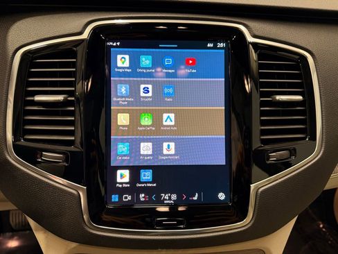 Used 2024 Volvo XC90 B6 Plus w/ Protection Package Premier image 16