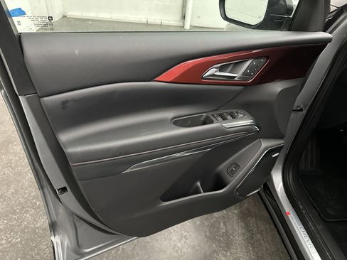 New 2026 Chevrolet Traverse RS image 21