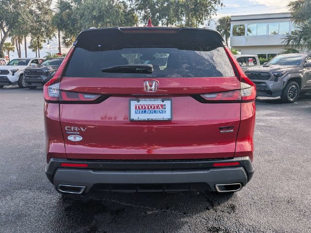 Used 2024 Honda CR-V Sport Touring image 4