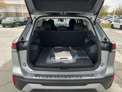 New 2025 Volkswagen Tiguan S image 4