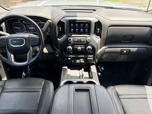 Used 2020 GMC Sierra 2500 Denali w/ Denali Ultimate Package AWD/4WD image 29