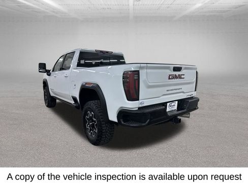 Used 2025 GMC Sierra 2500 AT4X AWD/4WD image 9