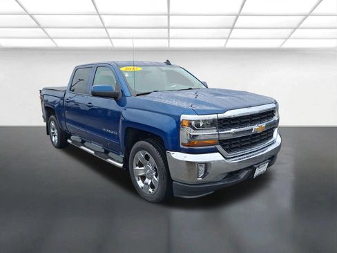 Used 2017 Chevrolet Silverado 1500 LT w/ LT Eassist Package AWD/4WD image 1