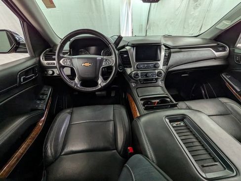 Used 2017 Chevrolet Tahoe Premier AWD/4WD image 10