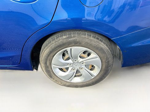 Used 2015 Honda Civic LX image 11