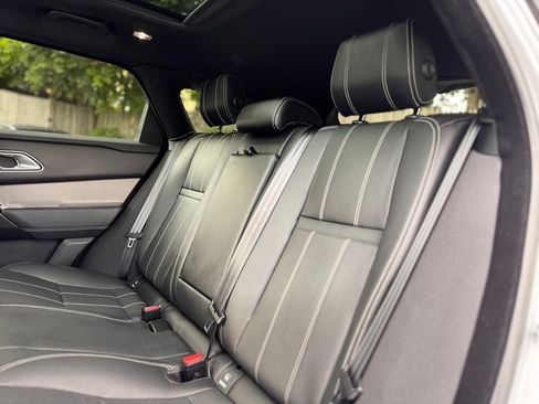 Used 2021 Land Rover Range Rover Velar S AWD/4WD image 22