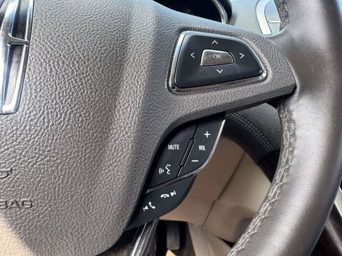 Used 2017 Lincoln MKX Select w/ Select Plus Package FWD image 31