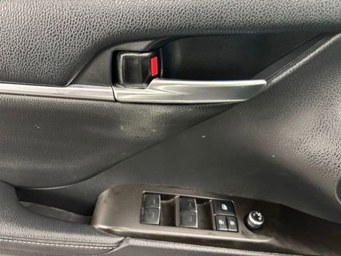 Used 2021 Toyota Camry XSE image 34