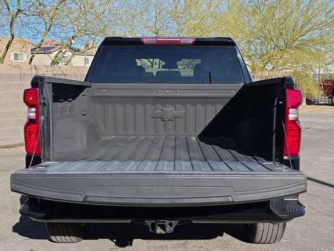 Used 2022 Chevrolet Silverado 1500 Custom image 22