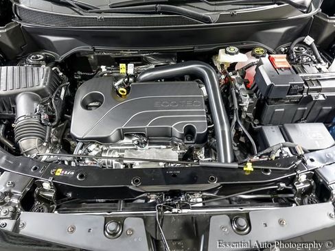 New 2026 Chevrolet Equinox RS w/ LPO, Floor Liner Package AWD/4WD image 9