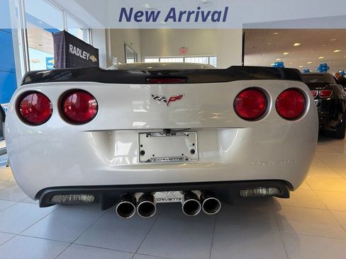 Used 2008 Chevrolet Corvette Coupe w/ Preferred Equipment Group RWD image 6