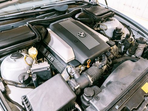 Used 1997 BMW 540i Sedan image 26