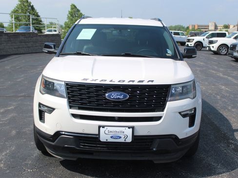 Used 2019 Ford Explorer Sport w/ Equipment Group 401A AWD/4WD image 10