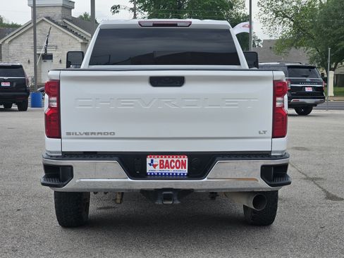 Used 2025 Chevrolet Silverado 2500 LT AWD/4WD image 5