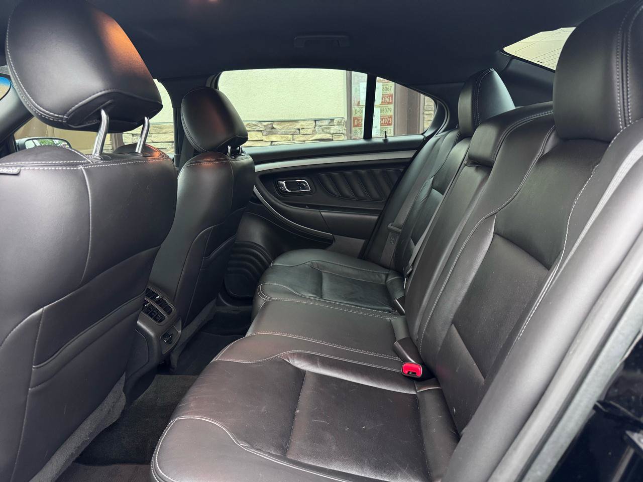 Used 2018 Ford Taurus SEL w/ Equipment Group 201A FWD image 15