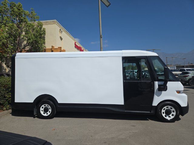 Used 2023 Chevrolet Brightdrop 600 w/ Active Safety Package 2 AWD/4WD image 2
