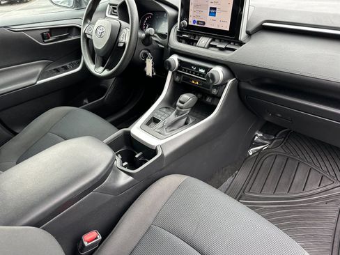 Used 2024 Toyota RAV4 LE image 15