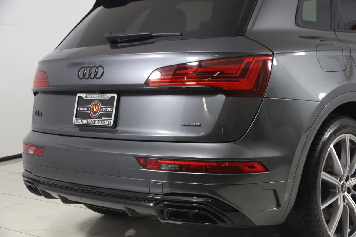 Used 2025 Audi Q5 e Premium Plus AWD/4WD image 36