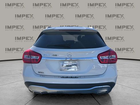 Used 2018 Mercedes-Benz GLA 250 image 4