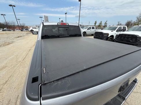 Used 2021 RAM 1500 Big Horn image 8