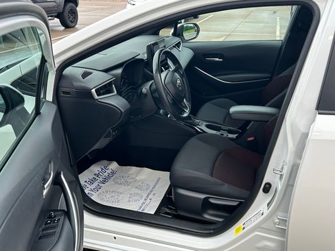 Certified 2024 Toyota Corolla SE FWD image 13