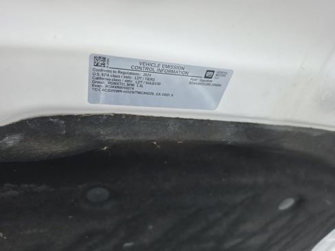 Used 2024 Chevrolet Equinox LT FWD image 11