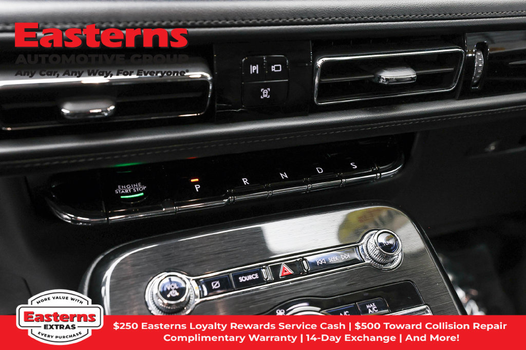 Used 2023 Lincoln Nautilus AWD image 13