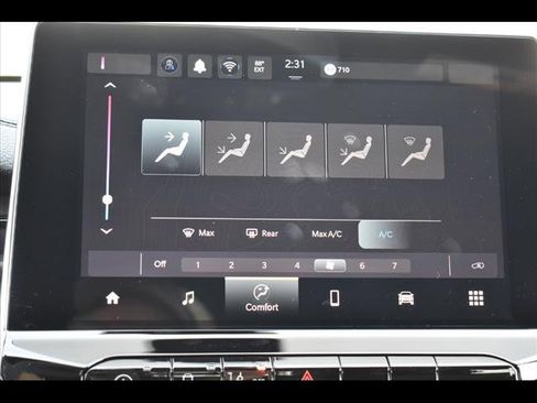 New 2025 Jeep Compass Latitude w/ Altitude Special Edition image 13