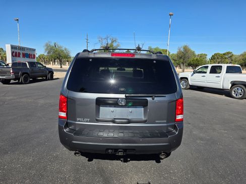 Used 2011 Honda Pilot Touring image 4