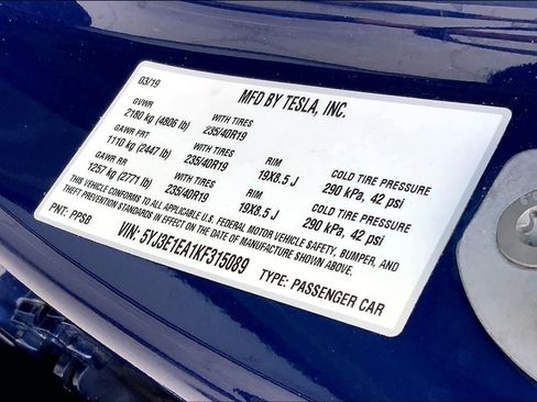 Used 2019 Tesla Model 3 Standard Range image 35