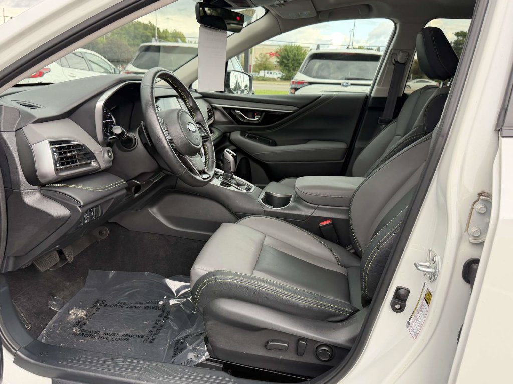 Certified 2024 Subaru Outback Onyx Edition AWD/4WD image 18