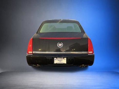 Used 2008 Cadillac DTS FWD image 5