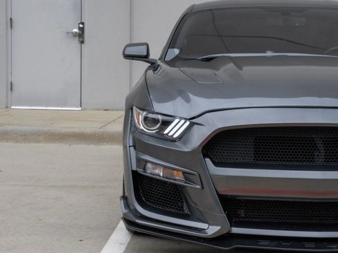 Used 2017 Ford Mustang GT w/ Black Accent Package image 36