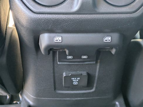 Used 2024 Jeep Wrangler Unlimited Sahara w/ Technology Group image 16