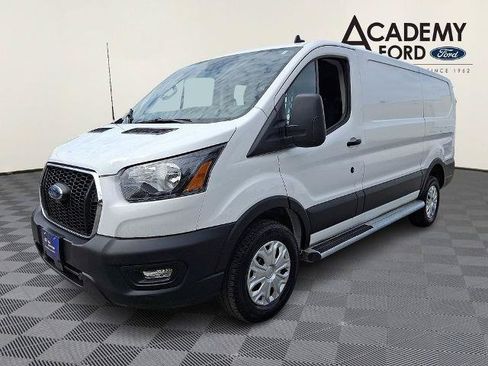 Certified 2025 Ford Transit 250 Low Roof w/ Exterior Upgrade Package RWD image 3