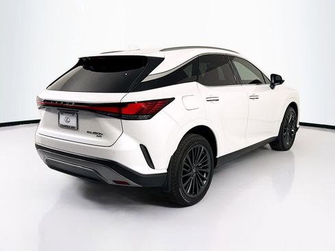 New 2026 Lexus RX 450h AWD image 5