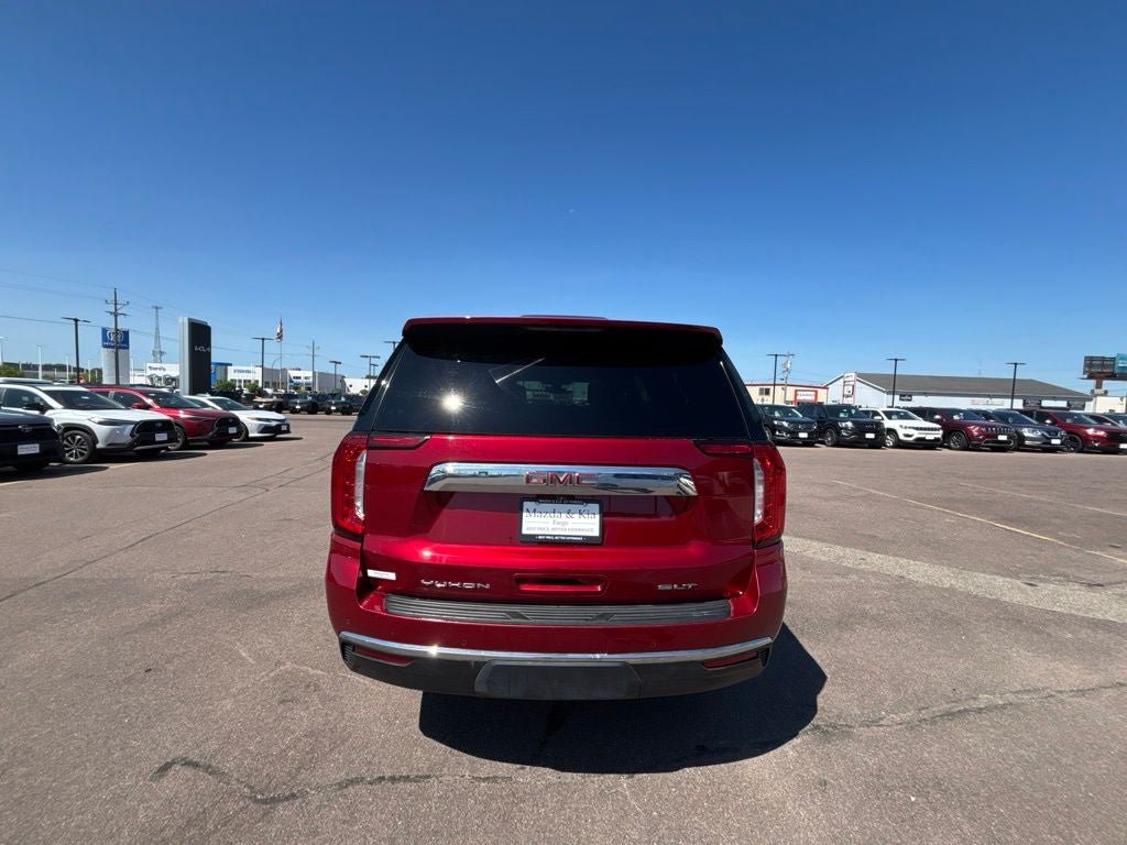 Used 2021 GMC Yukon XL SLT w/ SLT Luxury Plus Package AWD/4WD image 6