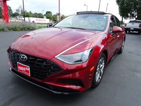 Used 2023 Hyundai Sonata SEL w/ Convenience Package image 2