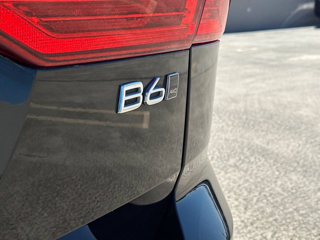 Certified 2023 Volvo XC60 B6 Ultimate w/ Protection Package Premier AWD/4WD image 39