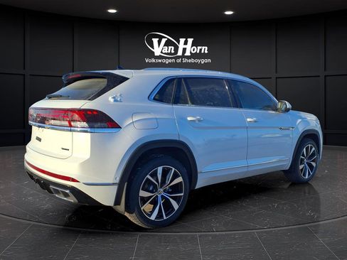 New 2026 Volkswagen Atlas Cross Sport SEL Premium R-Line image 5