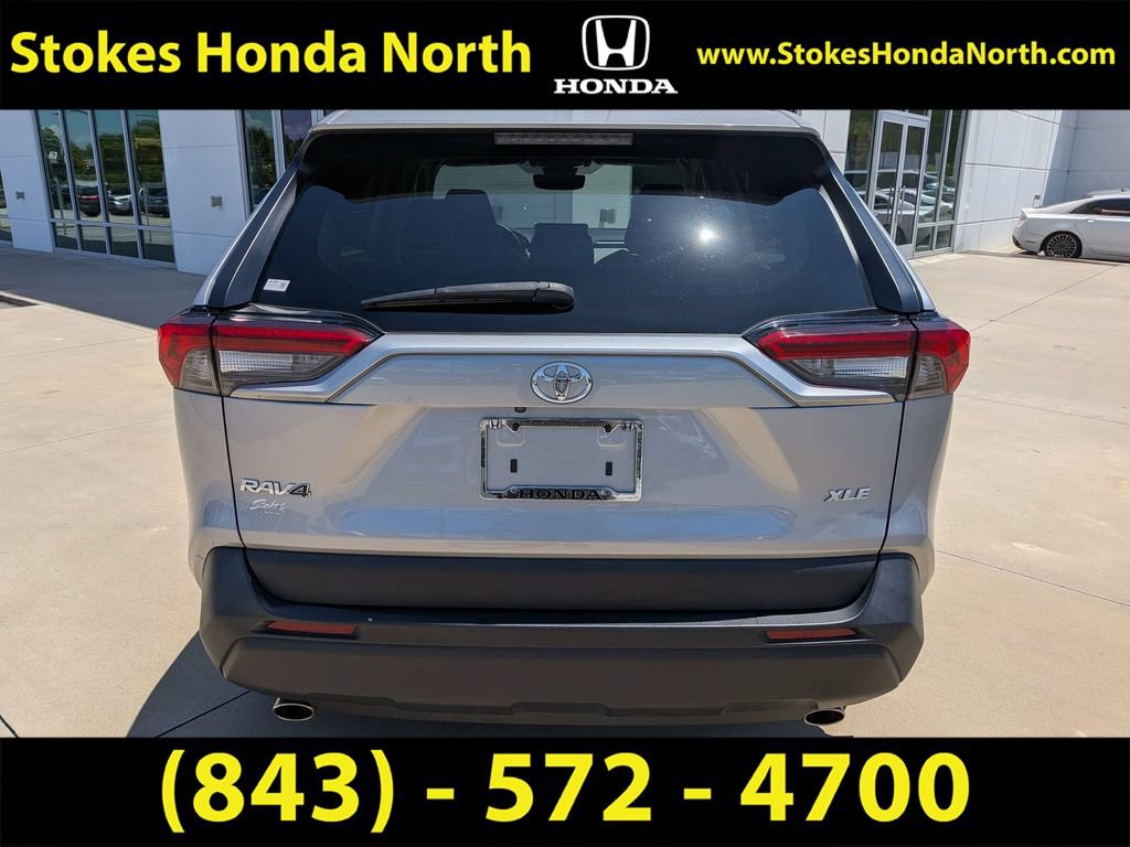 Used 2024 Toyota RAV4 XLE Premium FWD image 9