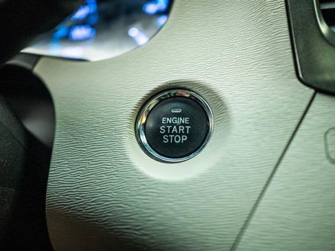 Used 2012 Toyota Sienna Limited w/ Premium Pkg FWD image 20