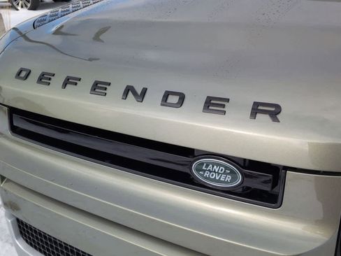 Certified 2025 Land Rover Defender 110 S image 12